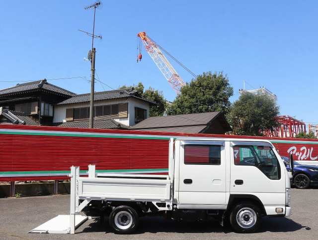 いすゞ エルフ 小型 Wキャブ TRG-NHR85A(104059) 17枚目