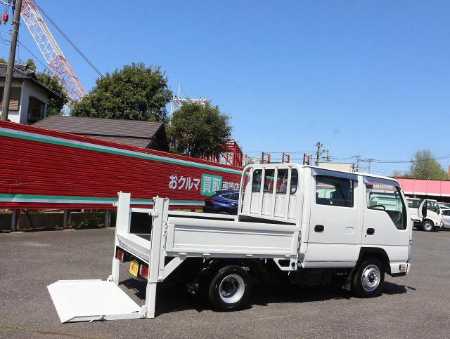 いすゞ エルフ 小型 Wキャブ TRG-NHR85A(104059) 18枚目