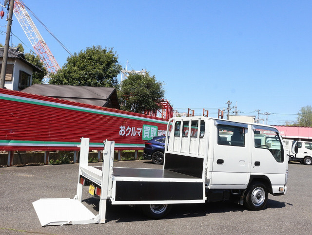 いすゞ エルフ 小型 Wキャブ TRG-NHR85A(104059) 22枚目
