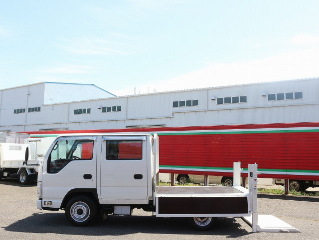 いすゞ エルフ 小型 Wキャブ TRG-NHR85A(104059) 25枚目