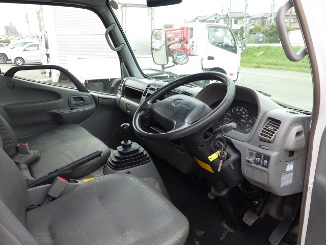 トヨタ ダイナ 小型 平ボディ ABF-TRY230(104060) 6枚目