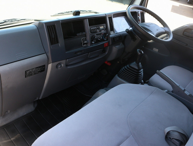 いすゞ エルフ 小型 Wキャブ TRG-NHR85A(104059) 43枚目