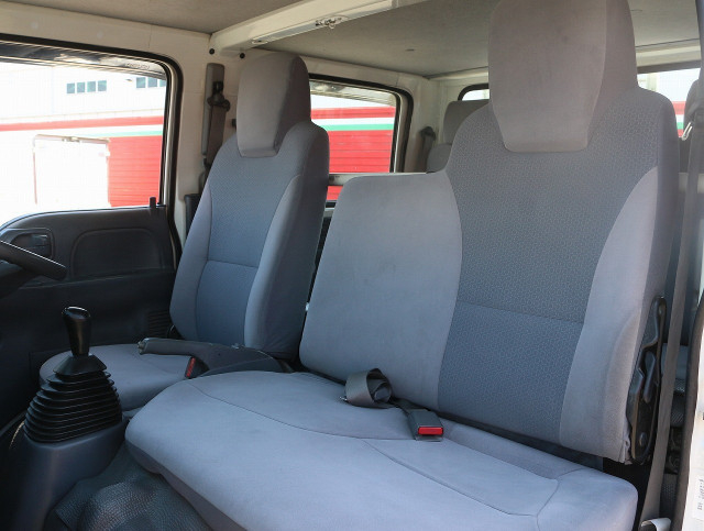 いすゞ エルフ 小型 Wキャブ TRG-NHR85A(104059) 44枚目