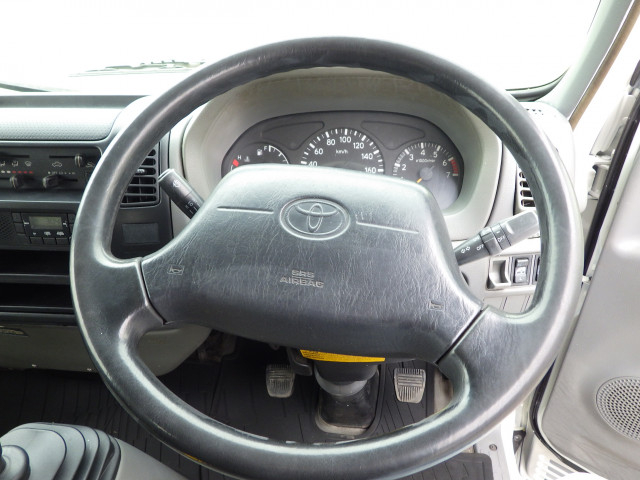 トヨタ ダイナ 小型 平ボディ ABF-TRY230(104060) 18枚目