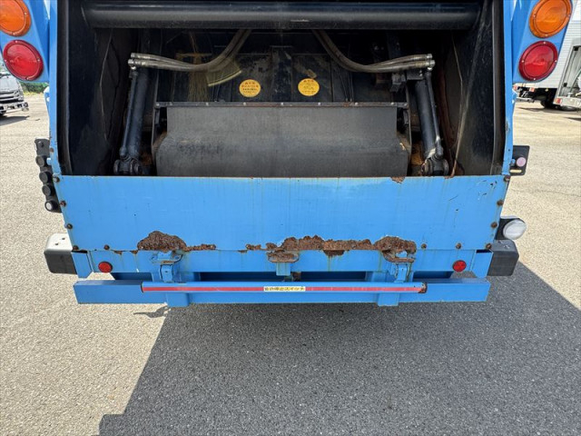 三菱ふそう ファイター 中型 塵芥車（プレス式） TKG-FK71F(104061) 6枚目