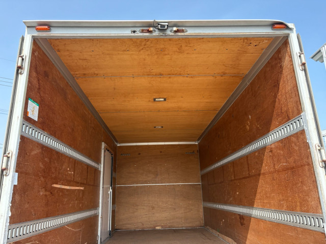 いすゞ エルフ 小型 バン TKG-NPR85AN(104062) 16枚目