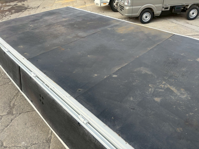 三菱ふそう キャンター 小型 平ボディ（クレーン付） TKG-FEB50(104064) 10枚目