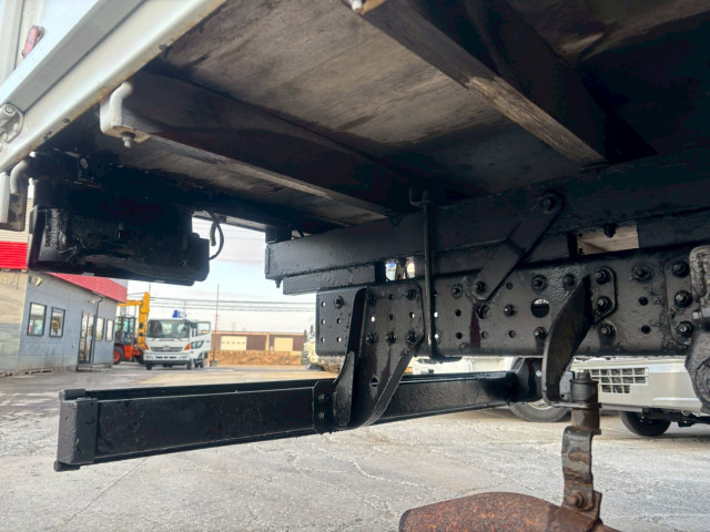 三菱ふそう キャンター 小型 平ボディ（クレーン付） TKG-FEB50(104064) 16枚目