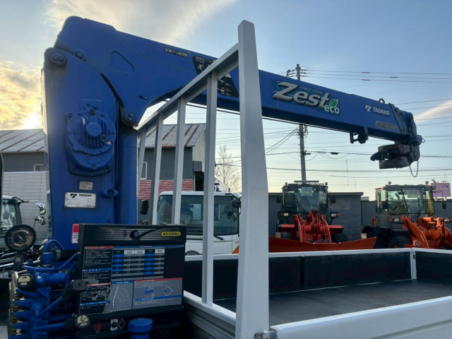 三菱ふそう キャンター 小型 平ボディ（クレーン付） TKG-FEB50(104064) 19枚目