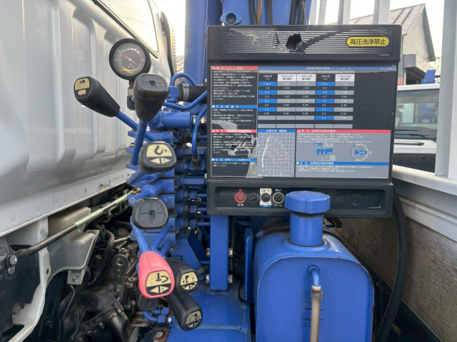 三菱ふそう キャンター 小型 平ボディ（クレーン付） TKG-FEB50(104064) 21枚目