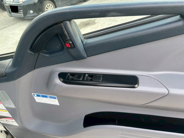 三菱ふそう キャンター 小型 平ボディ（クレーン付） TKG-FEB50(104064) 25枚目