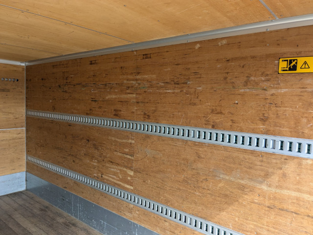 いすゞ エルフ 小型 バン TKG-NPR85AN(104065) 18枚目