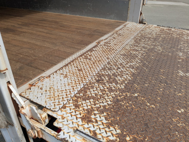 いすゞ エルフ 小型 バン TKG-NPR85AN(104065) 19枚目