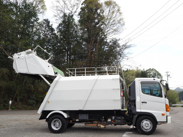 日野 レンジャー 中型 塵芥車（プレス式） BKG-FC7JGYA(104066) 9枚目