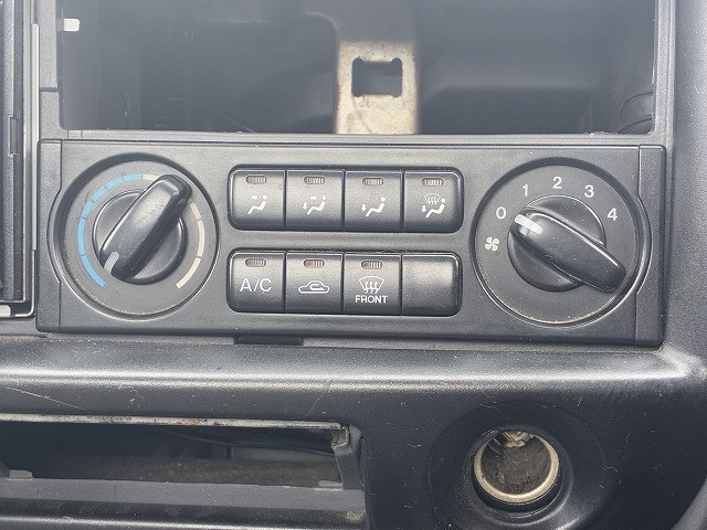 日産自動車 バネット 小型 平ボディ GC-SK82TN(104070) 28枚目