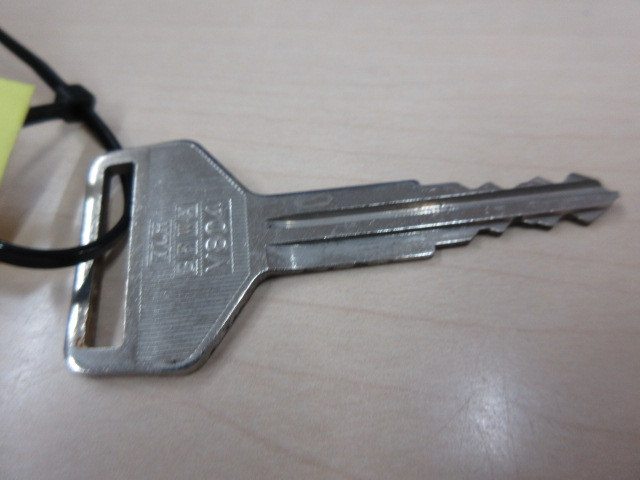 トヨタ ライトエース 小型 平ボディ GK-KM70(104073) 5枚目