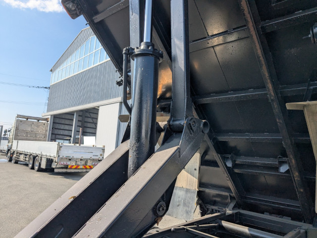 いすゞ フォワード 増トン 土砂ダンプ PA-FSR34G4Z(104074) 23枚目