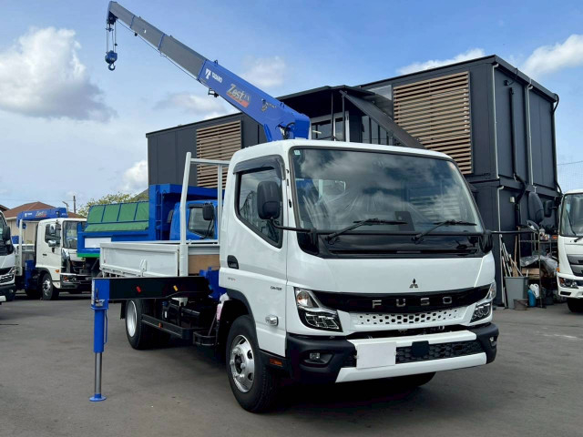 三菱ふそう キャンター 小型 平ボディ（クレーン付） 2PG-FEB90(104078) 2枚目