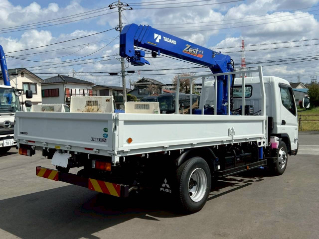 三菱ふそう キャンター 小型 平ボディ（クレーン付） 2PG-FEB90(104078) 3枚目