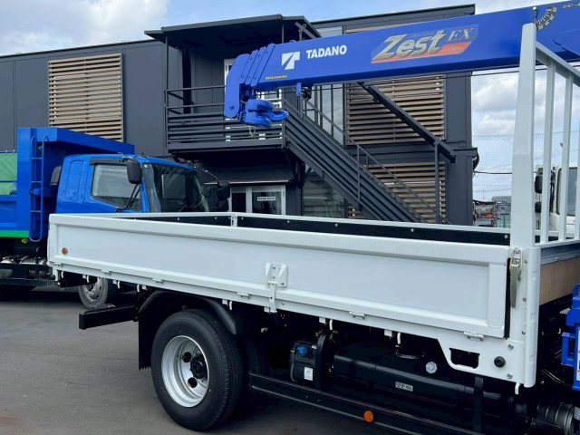 三菱ふそう キャンター 小型 平ボディ（クレーン付） 2PG-FEB90(104078) 6枚目