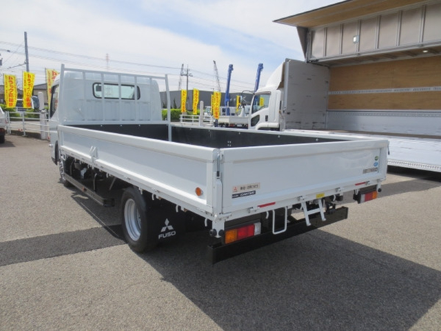 三菱ふそう キャンター 小型 平ボディ 2RG-FEB50(104079) 5枚目