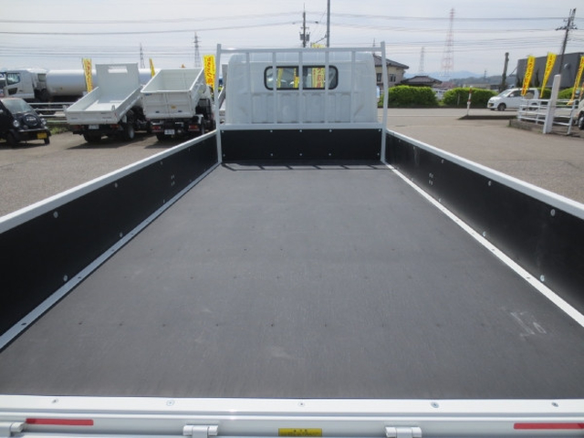 三菱ふそう キャンター 小型 平ボディ 2RG-FEB50(104079) 10枚目