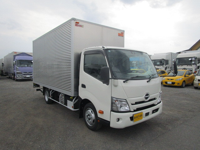 Hino dutro Small Box body 2KG-XZU710M(104082) 2枚目