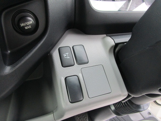 Hino dutro Small Box body 2KG-XZU710M(104082) 15枚目