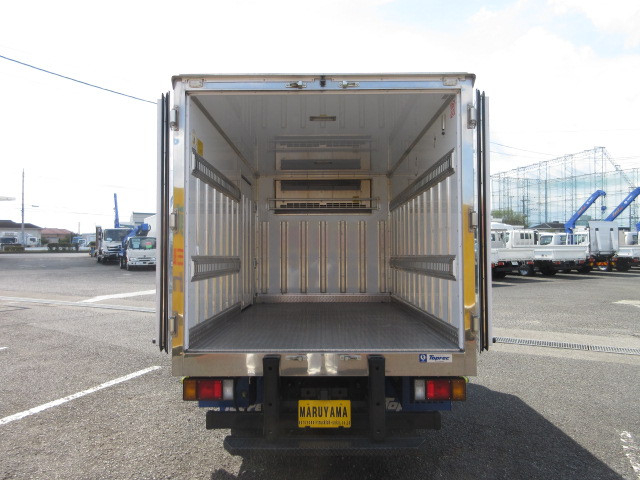 いすゞ エルフ 小型 冷蔵冷凍バン 2RG-NLR88AN(104087) 8枚目