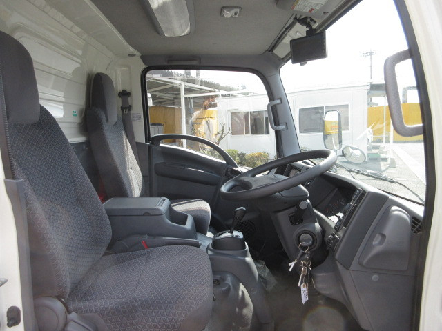 いすゞ エルフ 小型 冷蔵冷凍バン 2RG-NLR88AN(104087) 11枚目