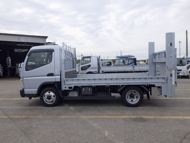 三菱ふそう キャンター 小型 平ボディ 2PG-FEB50(104088) 4枚目