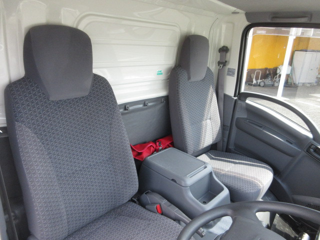 いすゞ エルフ 小型 冷蔵冷凍バン 2RG-NLR88AN(104087) 19枚目