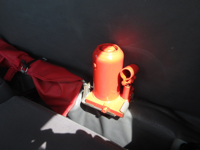 いすゞ エルフ 小型 冷蔵冷凍バン 2RG-NLR88AN(104087) 20枚目