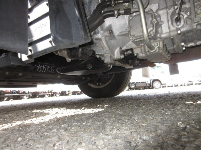 いすゞ エルフ 小型 冷蔵冷凍バン 2RG-NLR88AN(104087) 27枚目