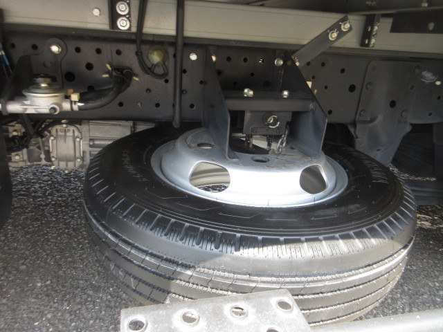 いすゞ エルフ 小型 冷蔵冷凍バン 2RG-NLR88AN(104087) 32枚目