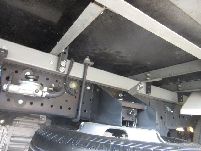 いすゞ エルフ 小型 冷蔵冷凍バン 2RG-NLR88AN(104087) 33枚目