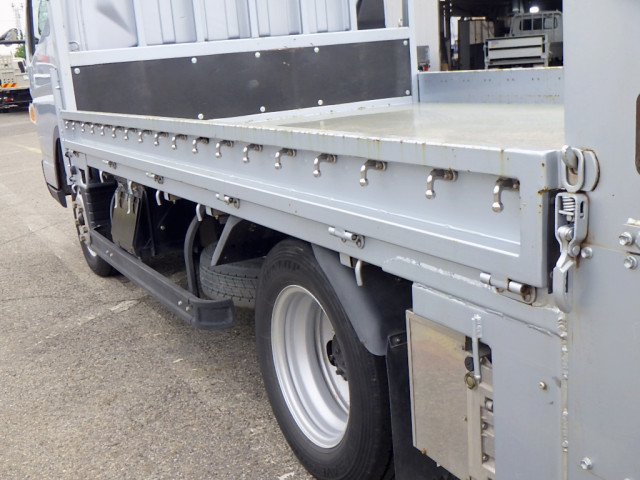 三菱ふそう キャンター 小型 平ボディ 2PG-FEB50(104088) 24枚目