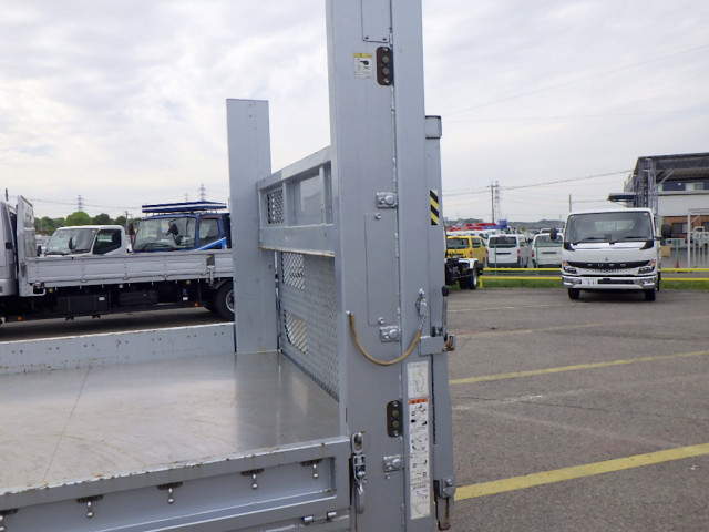 三菱ふそう キャンター 小型 平ボディ 2PG-FEB50(104088) 28枚目