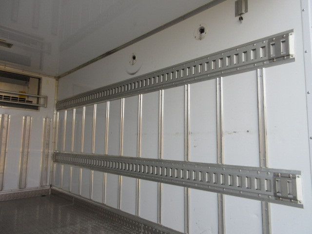 いすゞ エルフ 小型 冷蔵冷凍バン 2RG-NLR88AN(104087) 42枚目