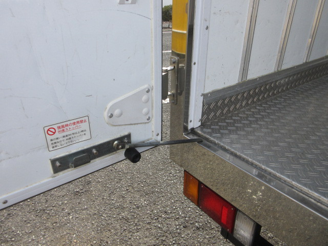 いすゞ エルフ 小型 冷蔵冷凍バン 2RG-NLR88AN(104087) 46枚目