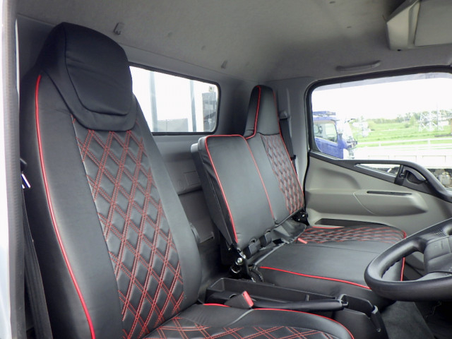 三菱ふそう キャンター 小型 平ボディ 2PG-FEB50(104088) 36枚目