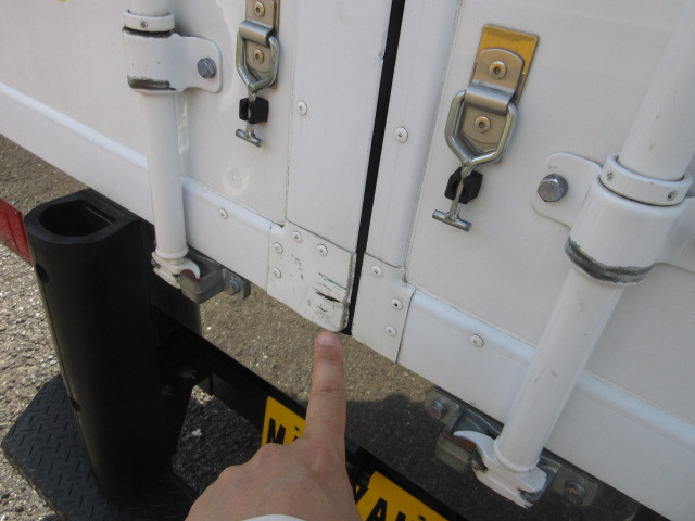 いすゞ エルフ 小型 冷蔵冷凍バン 2RG-NLR88AN(104087) 50枚目