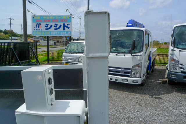 いすゞ エルフ 小型 平ボディ 2RG-NJR88A(104089) 15枚目