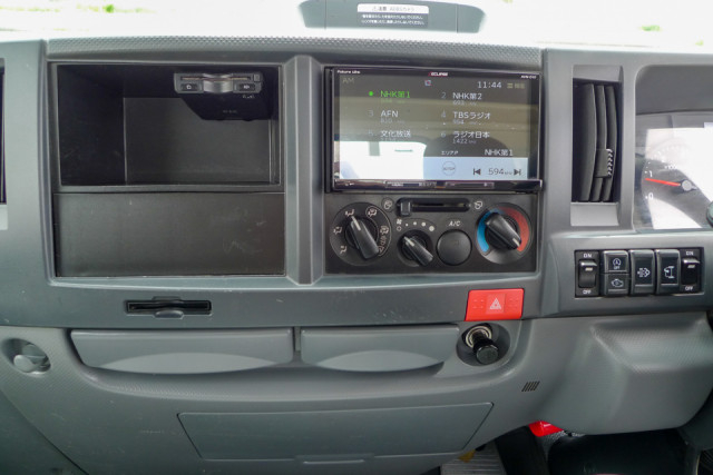 いすゞ エルフ 小型 平ボディ 2RG-NJR88A(104089) 29枚目