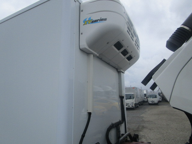 Hino dutro Small Freezer box_body 2RG-XZU710M(104090) 26枚目