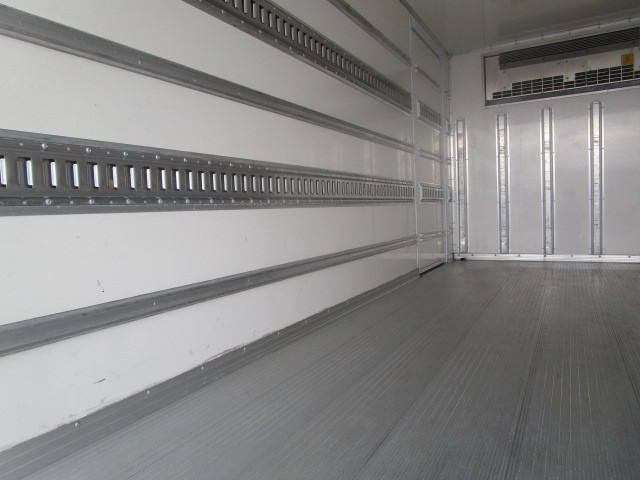 Hino dutro Small Freezer box_body 2RG-XZU710M(104090) 33枚目