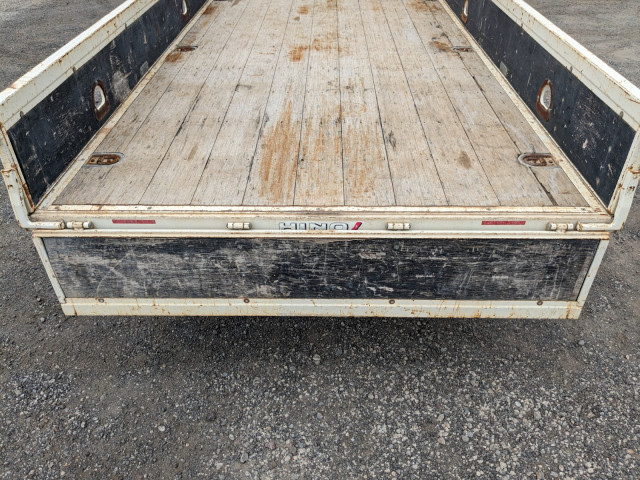 日野 レンジャー 中型 平ボディ（クレーン付） 2KG-FC2ABA(104120) 9枚目