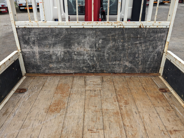 日野 レンジャー 中型 平ボディ（クレーン付） 2KG-FC2ABA(104120) 11枚目