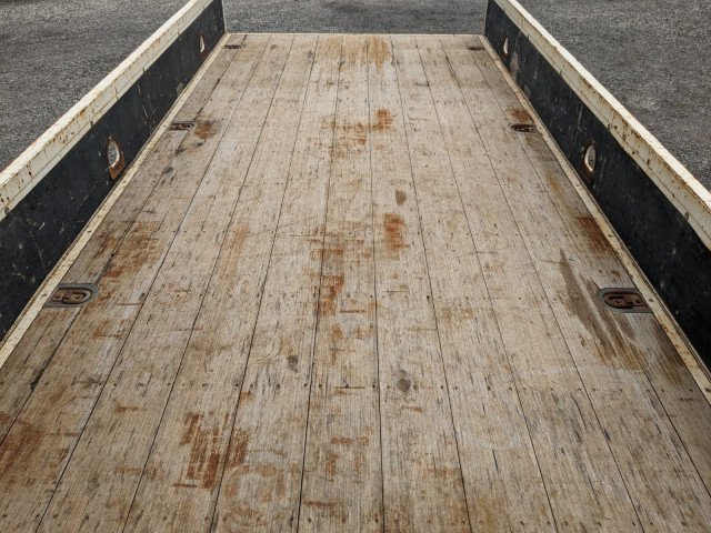 日野 レンジャー 中型 平ボディ（クレーン付） 2KG-FC2ABA(104120) 13枚目