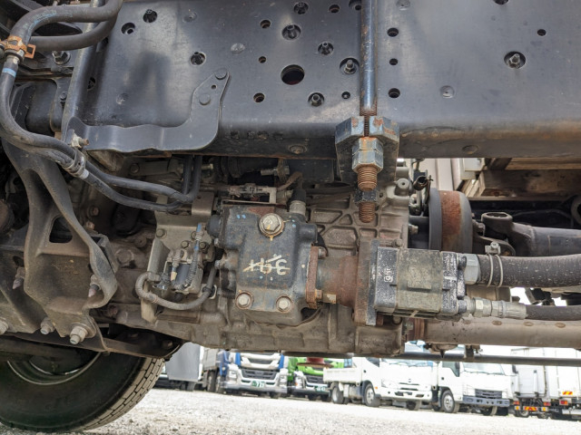 日野 レンジャー 中型 平ボディ（クレーン付） 2KG-FC2ABA(104120) 18枚目